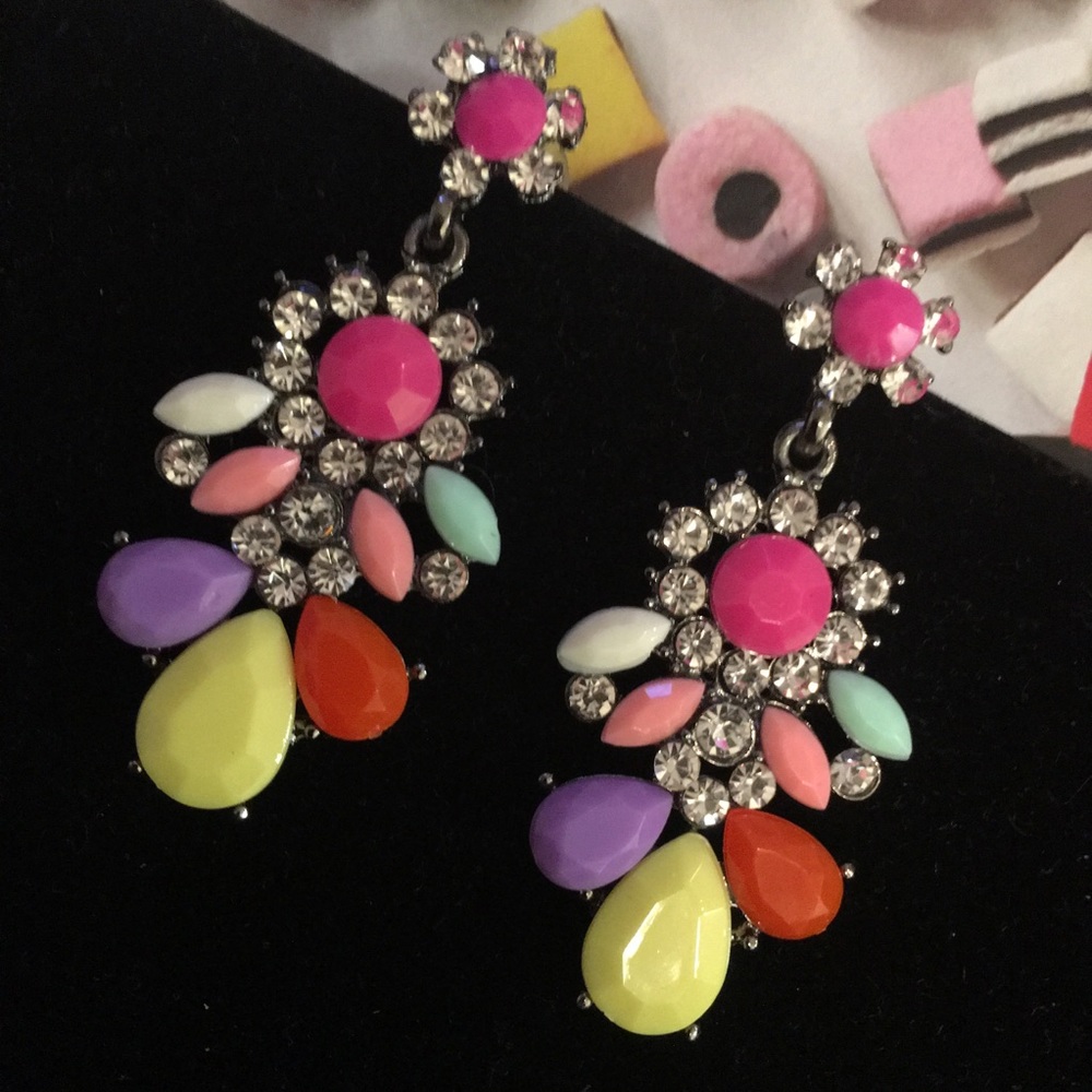 “CONFETTI” COLORFUL STATEMENT STUD EARRINGS-DROP - Picture 4 of 5